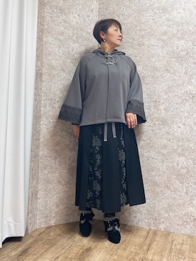 「アイテム（スカート）」を使った、ジョーさん（レディース・161cm）の秋コーディネート