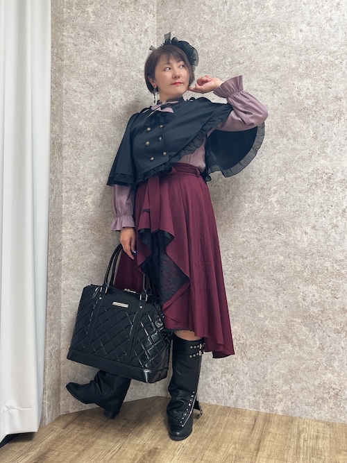 リボン×ジャボブローチ付ブラウス
