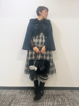 「アイテム（手袋）」を使った、ジョーさん（レディース・161cm）の秋コーディネート