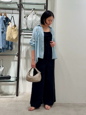 「Jena espace merveilleux(ジェナ エスパスメルヴェイユ)の【シャツのインナーに◎】スクエアタンクトップ(Camisole、ブラック系)」を使った、Mikiさん(レディース・163cm)の春コーディネート