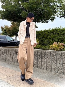 「アイテム（その他アウター、ベージュ系）」を使った、jinnnさん（メンズ・174cm）の秋コーディネート