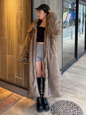 「アイテム（ダッフルコート）」を使った、原田玲奈さん（レディース・153cm）の冬コーディネート