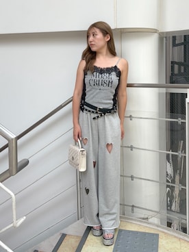 「EVRIS（エヴリス）のアイテム（パンツ）」を使った、原田玲奈さん（レディース・153cm）の夏コーディネート