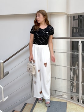 「EVRIS（エヴリス）のアイテム（パンツ）」を使った、原田玲奈さん（レディース・153cm）の夏コーディネート