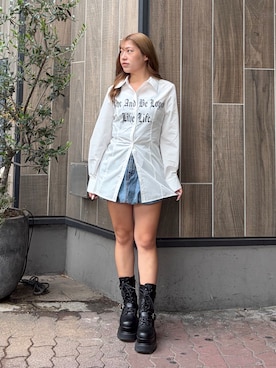 「EVRIS（エヴリス）のアイテム（トップス）」を使った、原田玲奈さん（レディース・153cm）の秋コーディネート
