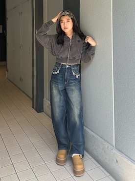 「EVRIS（エヴリス）のフェイクファープラットフォームスリッポン（スリッポン）」を使った、原田玲奈さん（レディース・153cm）の秋コーディネート