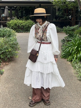 「kutir（クティール）のアイテム（シャツ/ブラウス）」を使った、ももマールさん（レディース・157cm）の春コーディネート