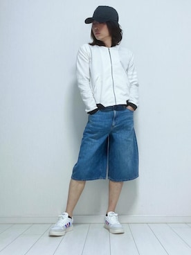 「GU（ジーユー）のアイテム（デニムパンツ）」を使った、miyabiさん（レディース・168cm）の夏コーディネート