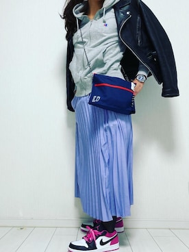 「スエット」｜「アイテム（ライダースジャケット）」を使った、miyabiさん（レディース・168cm）の冬コーディネート