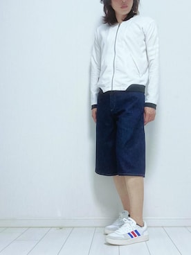 「adidas（アディダス）のアイテム（ジャージ）」を使った、miyabiさん（レディース・168cm）の夏コーディネート