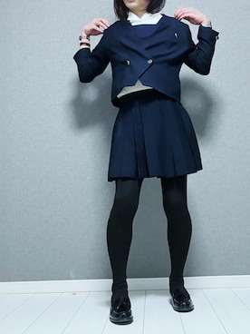 「佐藤洋服店のアイテム（ノーカラージャケット、ブルー系）」を使った、miyabiさん（レディース・168cm）の春コーディネート