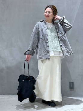 「LAKOLE（ラコレ）のケミカルウォッシュシャツ長袖 / 140262（シャツ/ブラウス）」を使った、asamiさん（レディース・155cm）の春コーディネート