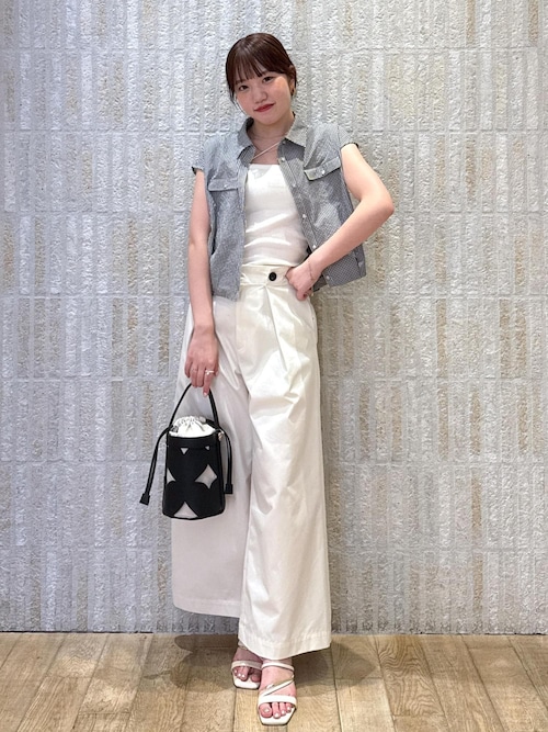 【MassimoDutti】メタルビジュー付ハイヒールレザーサンダル 61330555743_C_1.jpg