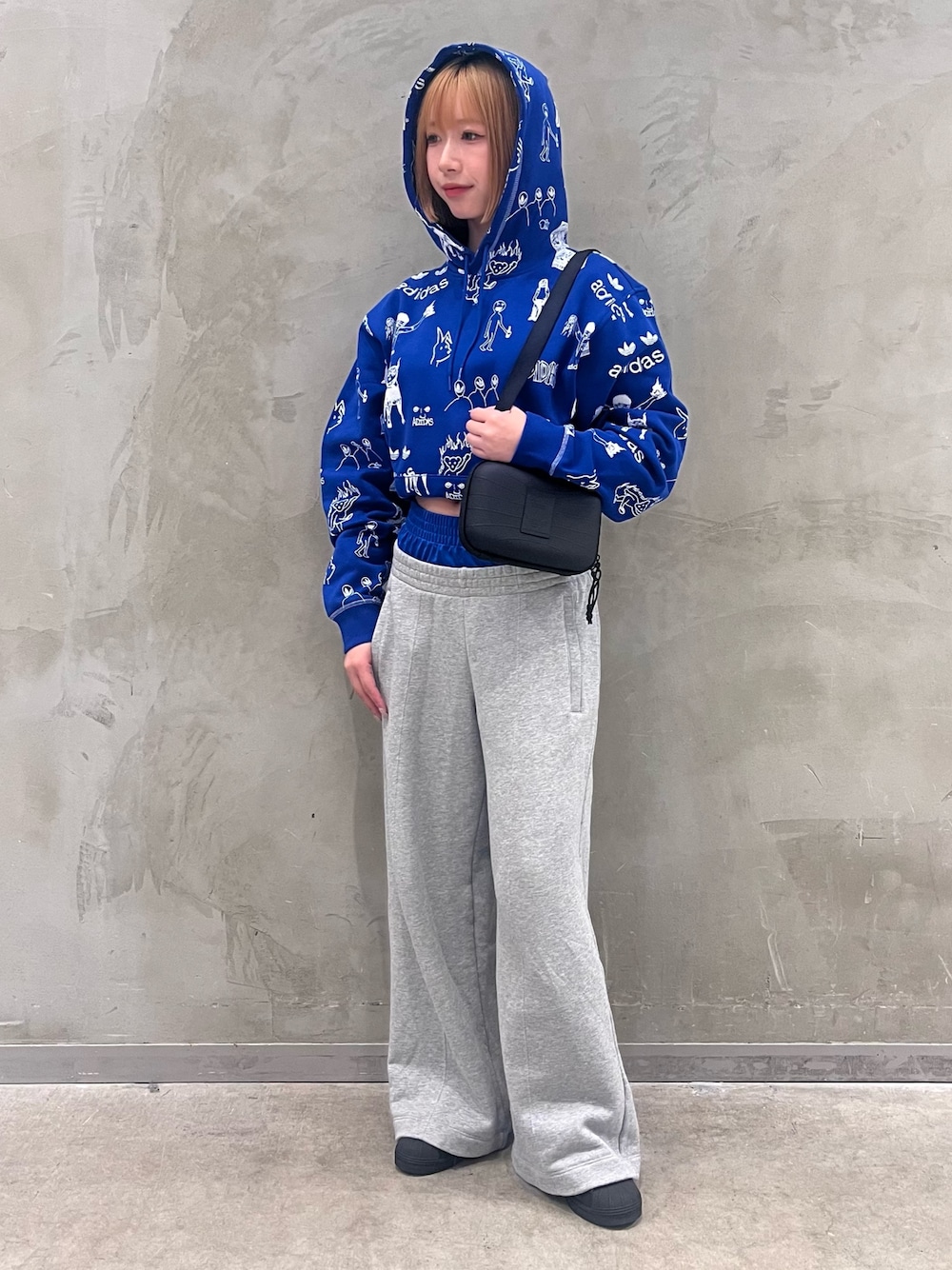 adidas（アディダス）の「KSENIASCHNAIDER 2-in-1トラック