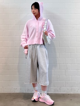 「adidas（アディダス）のスウェット ショーツ / ハーフパンツ / アディダスオリジナルス adidas Originals（その他パンツ、グレー系）」を使った、RHさん（レディース・158cm）の夏コーディネート