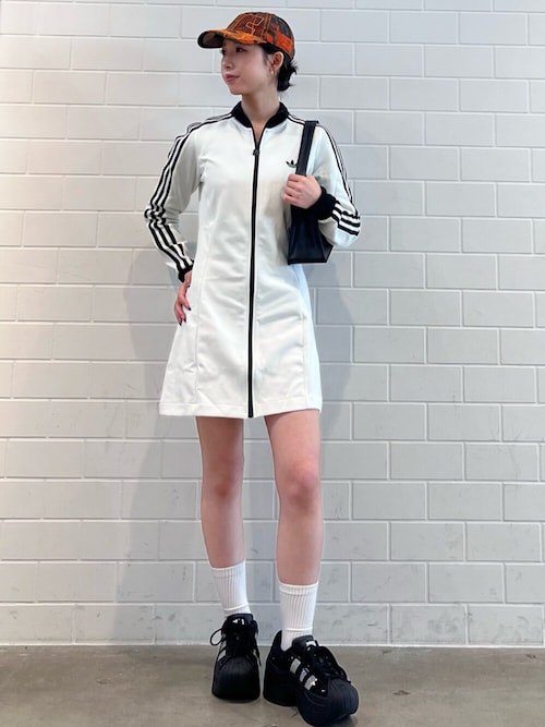 セール】アウトライン トレフォイル ショルダーバッグ / アディダス