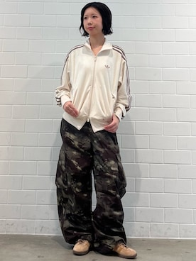 「アイテム（ジャージ、ホワイト系）」を使った、RHさん（レディース・158cm）の秋コーディネート