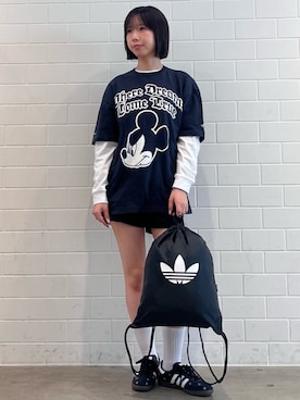 「adidas（アディダス）のアディカラー ジムサック ADICOLOR GYMSACK / アディダスオリジナルス adidas Originals（エコバッグ/サブバッグ、ブラック系）」を使った、RHさん（レディース・158cm）の夏コーディネート