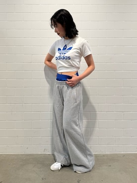 「クセニア・シュナイダー」｜「アイテム（ジャージ）」を使った、RHさん（レディース・159cm）の夏コーディネート