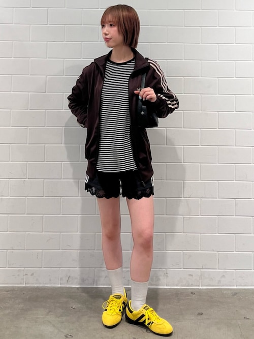レース トリム スリーストライプス ショーツ ショートパンツ レース トリム スリーストライプス ショーツ ショートパンツ