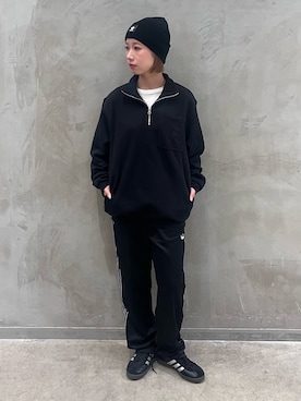 「アディダスオリジナルス」｜「アイテム（スウェット）」を使った、RHさん（レディース・159cm）の秋コーディネート