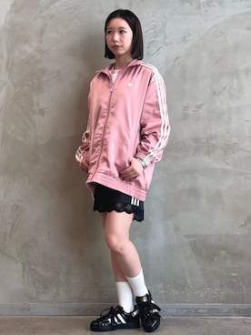 「アイテム（スニーカー）」を使った、RHさん（レディース・158cm）の夏コーディネート