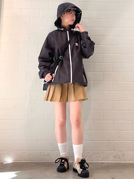 「アイテム（ナイロンジャケット）」を使った、RHさん（レディース・158cm）の秋コーディネート