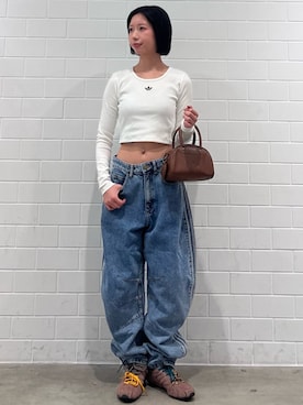 「adidas（アディダス）のTRF ボウリング バッグ / アディダスオリジナルス adidas Originals（ハンドバッグ、ブラウン系）」を使った、RHさん（レディース・158cm）の秋コーディネート