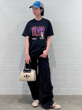 「adidas（アディダス）のアディカラー ミニボウリングバッグ/ アディダスオリジナルス adidas Originals（ショルダーバッグ、ベージュ系）」を使った、RHさん（レディース・158cm）の春コーディネート
