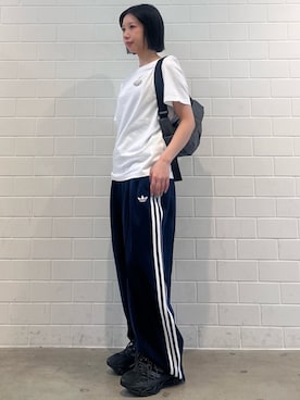 「adidas（アディダス）のWASHED MOON BAG / アディダスオリジナルス adidas Originals（ショルダーバッグ、ブラック系）」を使った、RHさん（レディース・158cm）の夏コーディネート