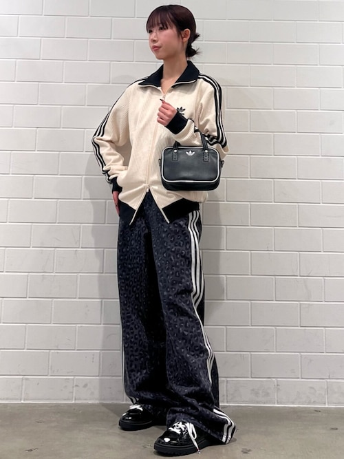 アディカラー クラシック トラックトップ（ジェンダーニュートラル