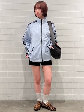 「adidas（アディダス）のスポーティー ホーボー バッグ / アディダスオリジナルス adidas Originals（ショルダーバッグ、ブラウン系）」を使った、RHさん（レディース・158cm）の春コーディネート