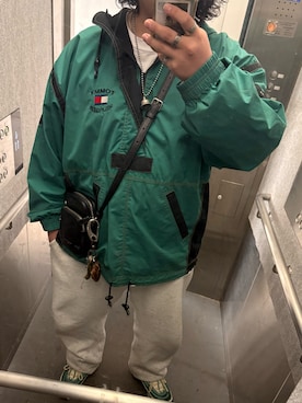 「TOMMY HILFIGER（トミーヒルフィガー）のアイテム」を使った、ぱぷちゃんまんさん（メンズ・165cm）の春コーディネート