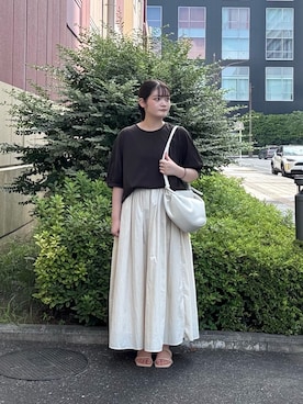 「ITEMS URBANRESEARCH（アイテムズ アーバンリサーチ）の袖デザインカットソー（Tシャツ/カットソー、ブラウン系）」を使った、ミサキさん（レディース・156cm）の夏コーディネート