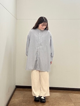 「ITEMS URBANRESEARCH（アイテムズ アーバンリサーチ）のボイルボリュームチュニック（シャツ/ブラウス、ブラック系）」を使った、ミサキさん（レディース・156cm）の春コーディネート