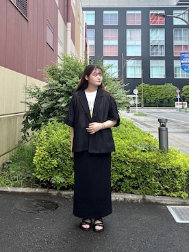 「ITEMS URBANRESEARCH（アイテムズ アーバンリサーチ）のロゴビッグTシャツ（Tシャツ/カットソー、ホワイト系）」を使った、ミサキさん（レディース・156cm）の夏コーディネート