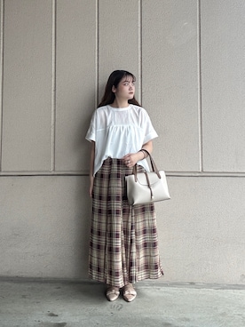 「ITEMS URBANRESEARCH（アイテムズ アーバンリサーチ）のピンタックレースブラウス（シャツ/ブラウス、ホワイト系）」を使った、ミサキさん（レディース・156cm）の夏コーディネート