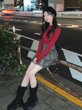 「アイテム（トップス）」を使った、りこ氏。さん（レディース・164cm）の秋コーディネート