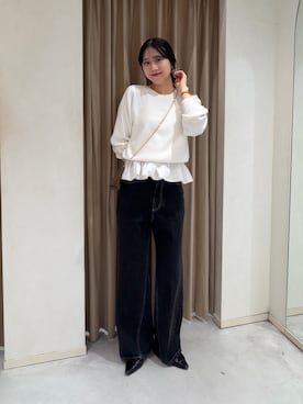 「CAPRICIEUX LE'MAGE（カプリシューレマージュ）の1ポイントスウェットライクニット（ニット/セーター、ホワイト系）」を使った、kyom_98さん（レディース・163cm）の秋コーディネート