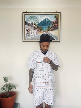 「アイテム（シャツ/ブラウス）」を使った、mexikenさん（メンズ・176cm）の秋コーディネート