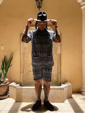 「estrellastandardのアイテム（シャツ/ブラウス、ブラック系）」を使った、mexikenさん（メンズ・176cm）の夏コーディネート