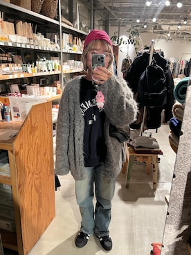 「STUSSY（ステューシー）のアイテム」を使った、mi-koさん（レディース・157cm）の冬コーディネート