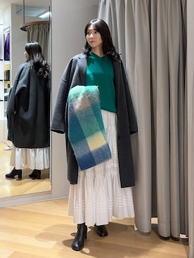 「アイテム（ストール/ショール）」を使った、みかさん（レディース・174cm）の秋コーディネート