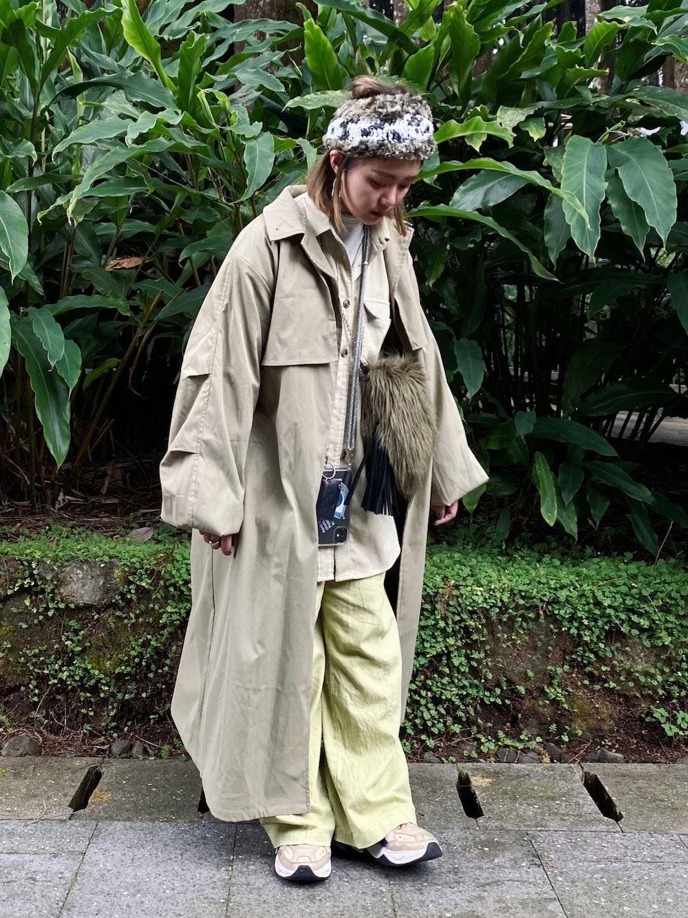 「GU、CFT.、SENSEOFPLACE、SENSE OF PLACE by URBAN RESEAR、winter、WINTER STYLE」｜「CFT.のアイテム（フォーマルスーツ/小物、ベージュ系）」を使った、menghanさん（レディース・158cm）の秋コーディネートの1枚目の写真