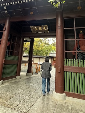 「GIVENCHY（ジバンシイ）のアイテム」を使った、マコさん（レディース・156cm）の春コーディネート