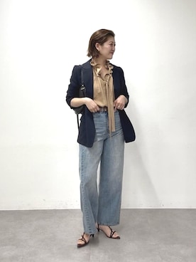「RIVE DROITE（リヴドロワ）の【オンオフ着れる】ライトピークドラペルジャケット（テーラードジャケット、ブルー系）」を使った、shihoさん（レディース・165cm）の春コーディネート