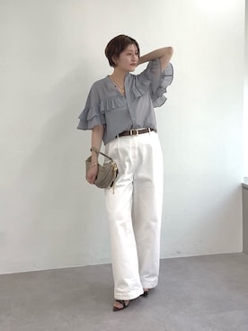 「RIVE DROITE（リヴドロワ）のアイテム（パンツ）」を使った、shihoさん（レディース・165cm）の春コーディネート