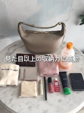 「RIVE DROITE（リヴドロワ）の予約【インフルエンサーSHIHO企画】マルチWAYレザーバッグ（ショルダーバッグ、ベージュ系）」を使った、shihoさん（レディース・165cm）の春コーディネート