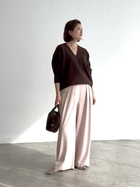 「アイテム（パンプス、グレー系）」を使った、shihoさん（レディース・165cm）の秋コーディネート