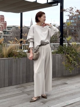 「RIVE DROITE（リヴドロワ）のダンボールポンチョプルオーバー（Tシャツ/カットソー、グレー系）」を使った、shihoさん（レディース・165cm）の春コーディネート